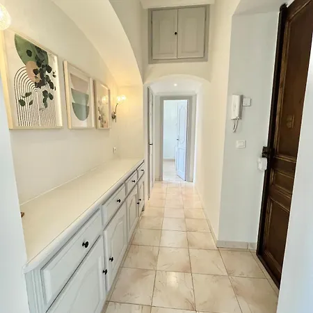 Charming 3 Star Near Monte Carlo 3rd Floor Appartamento Beausoleil
