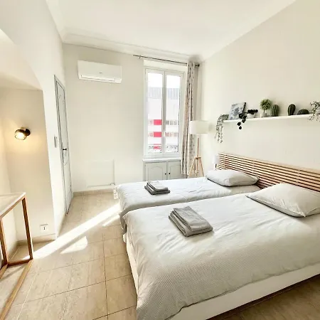 Charming 3 Star Near Monte Carlo 3rd Floor Beausoleil